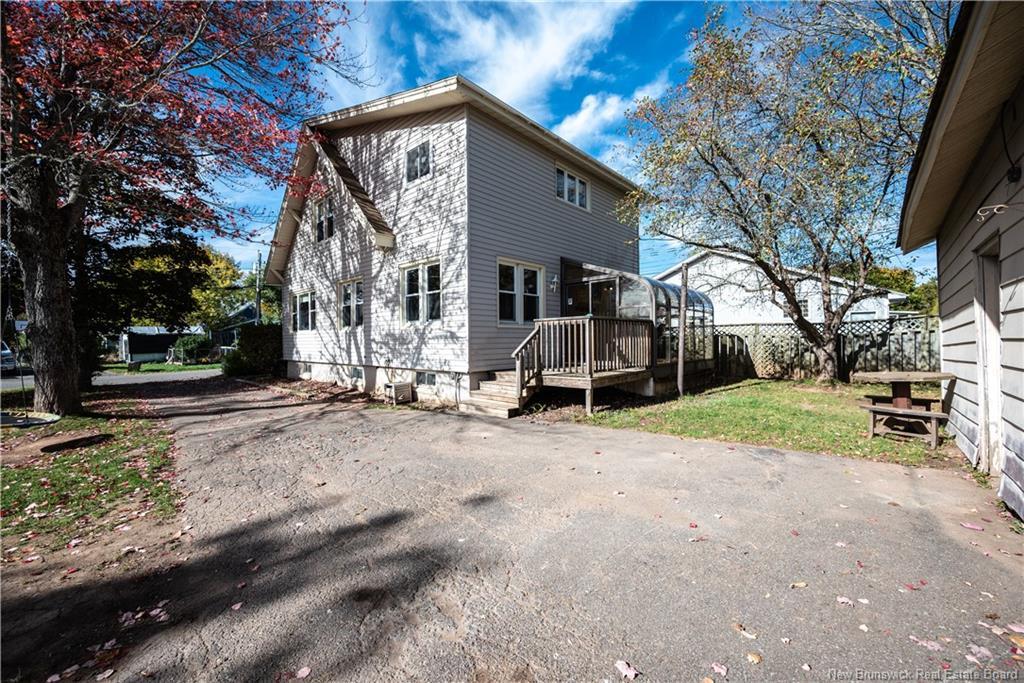 24 Second St, Petitcodiac, NB