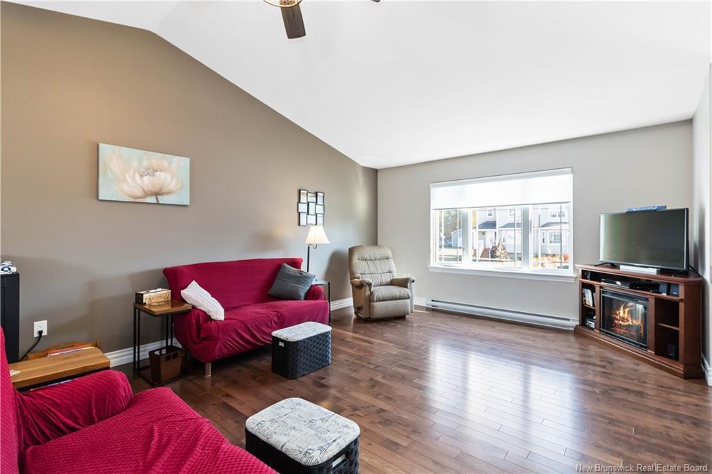 35 Holland Dr, Moncton, NB