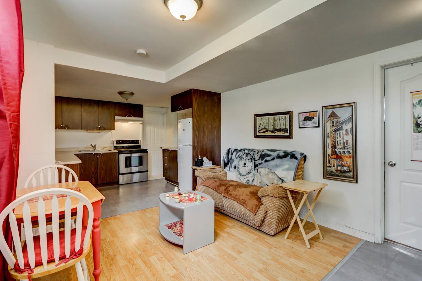 Living room - 451 Boul. Bourassa, Saint-Jérôme, QC - Indoor