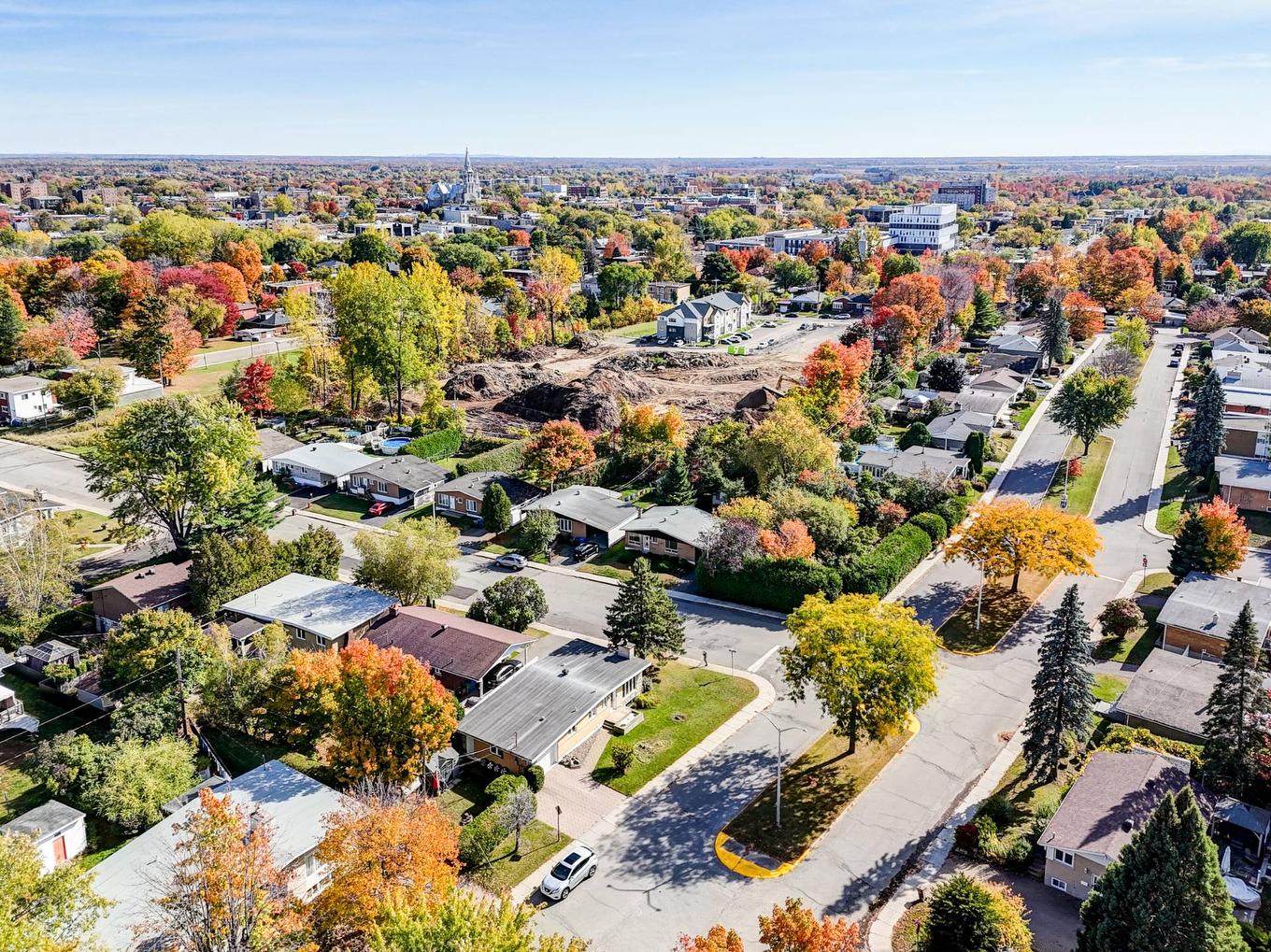 Overall view - 451 Boul. Bourassa, Saint-Jérôme, QC - Outdoor With View