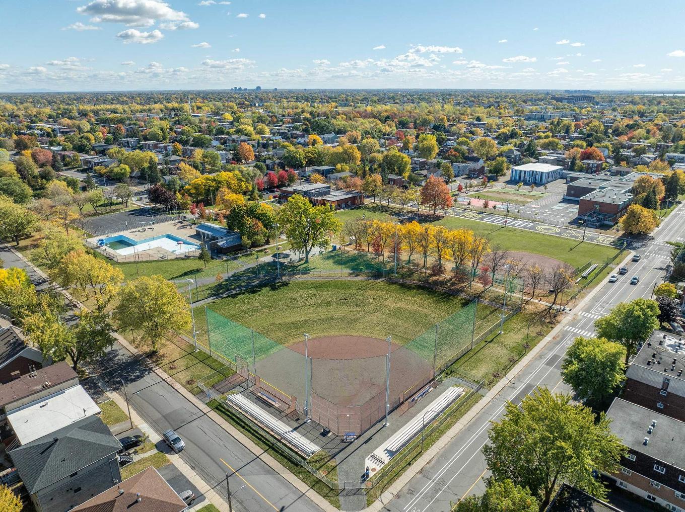 Nearby - 2092 Rue Westgate, Longueuil (Le Vieux-Longueuil), QC - Outdoor With View