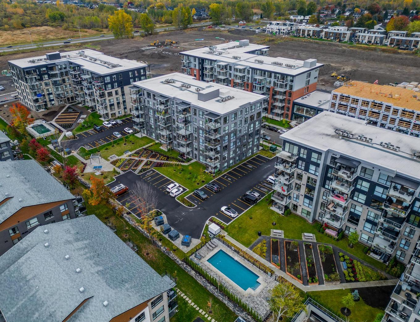 Back facade - 603-4220 Rue Olivier-Fournier, Longueuil (Saint-Hubert), QC - Outdoor With View