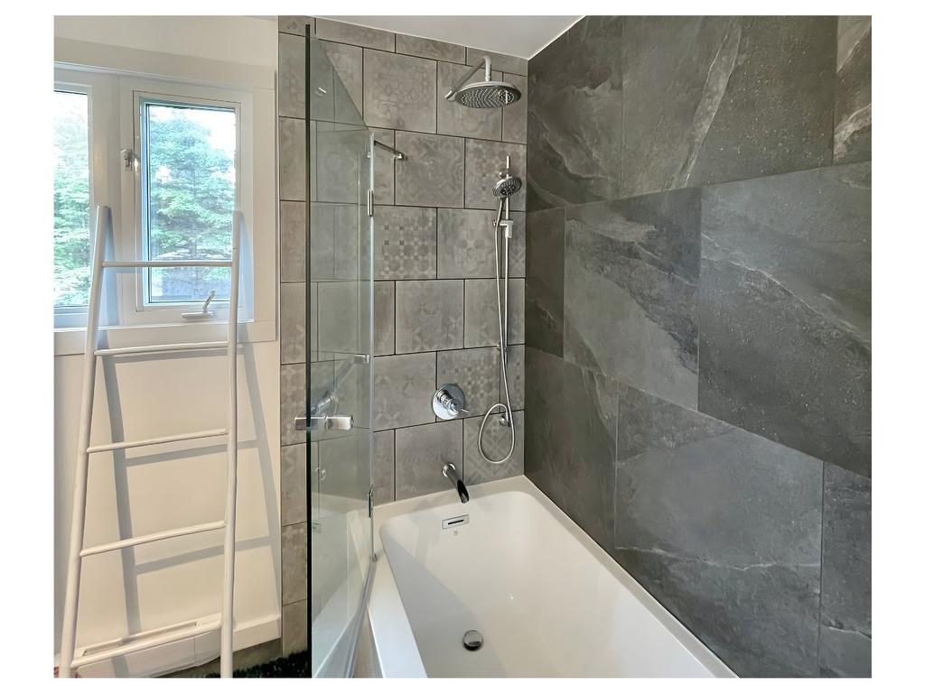 Bathroom - 4 Rue Des Cèdres, Marsoui, QC - Indoor Photo Showing Bathroom