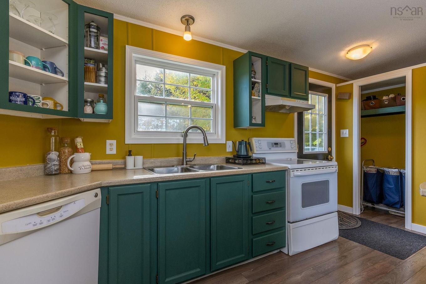 1 Bumpy Lane, Lake Echo, NS