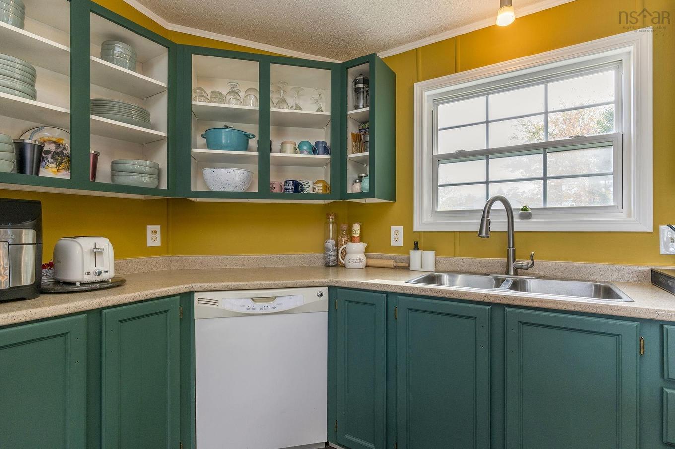 1 Bumpy Lane, Lake Echo, NS