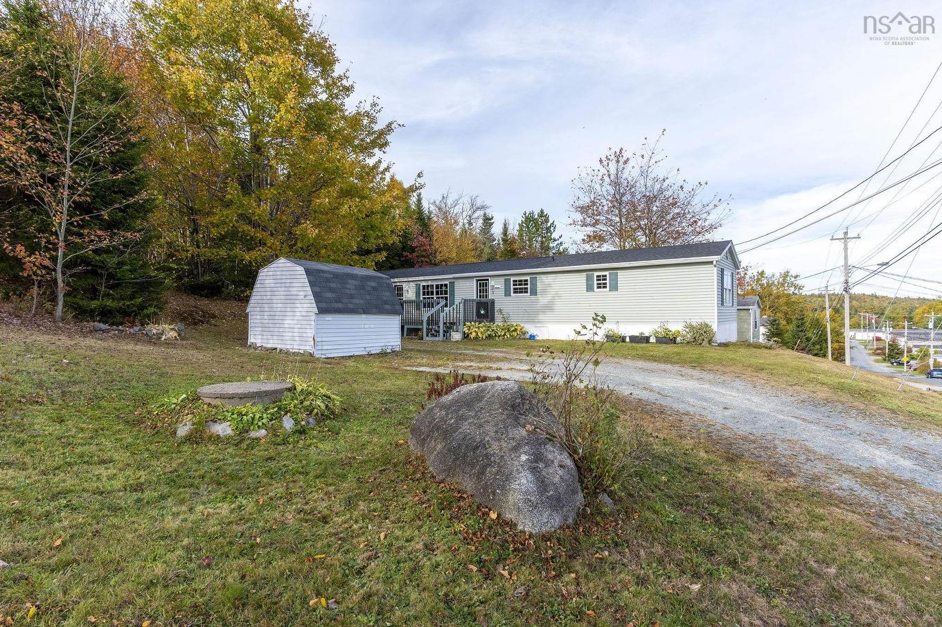 1 Bumpy Lane, Lake Echo, NS