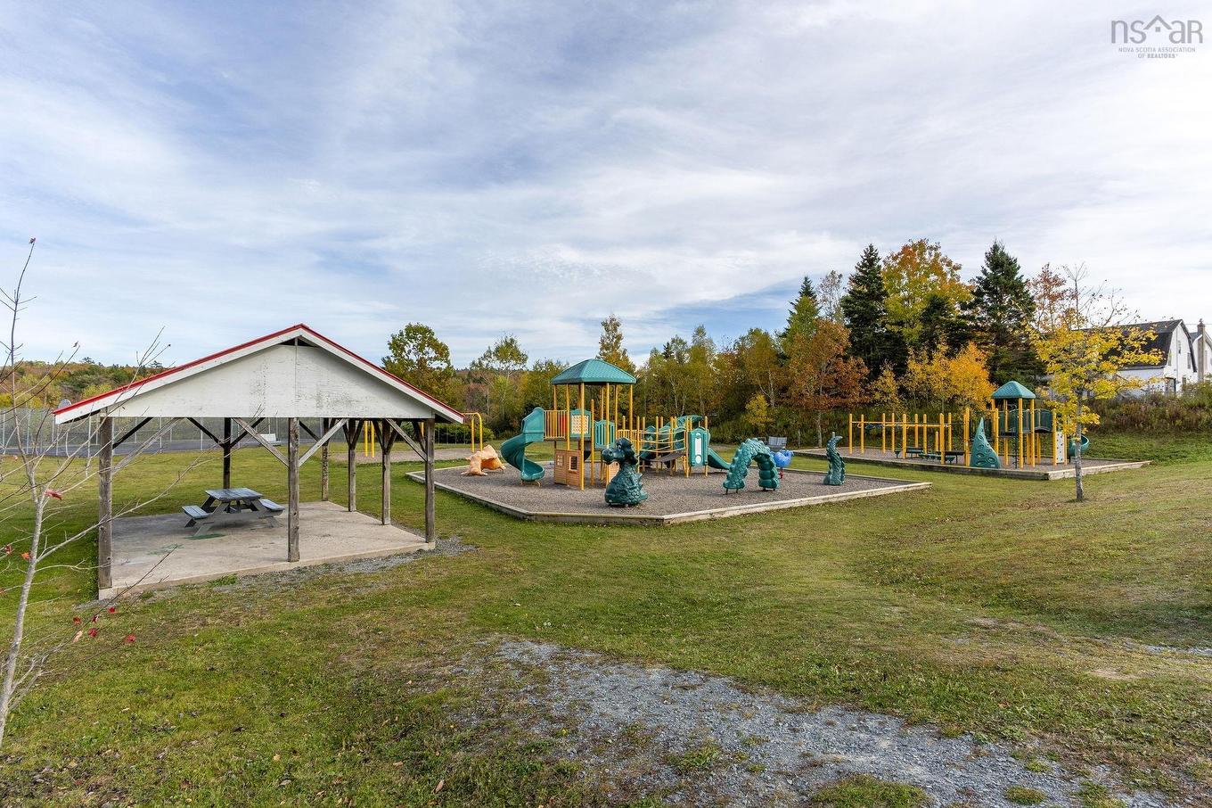 1 Bumpy Lane, Lake Echo, NS