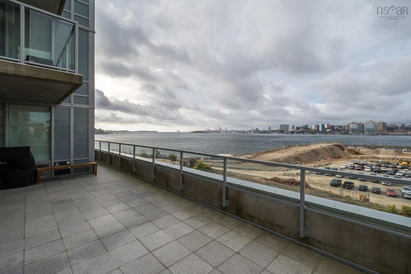 405 67 Kings Wharf, Dartmouth, NS