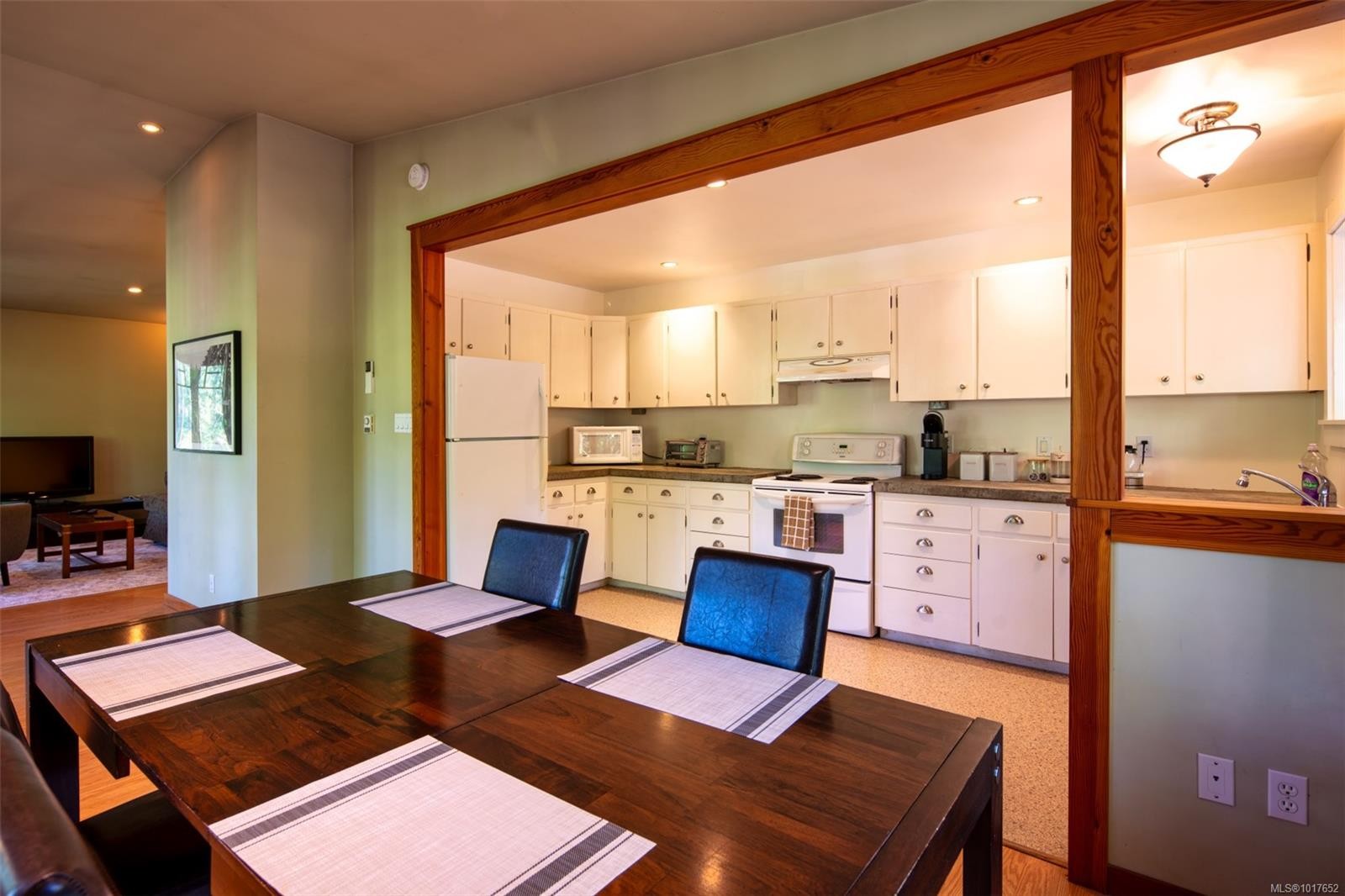 3003 Glen Eagles Rd, Shawnigan Lake, BC