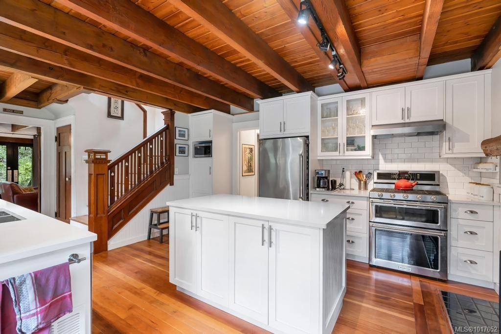 3003 Glen Eagles Rd, Shawnigan Lake, BC