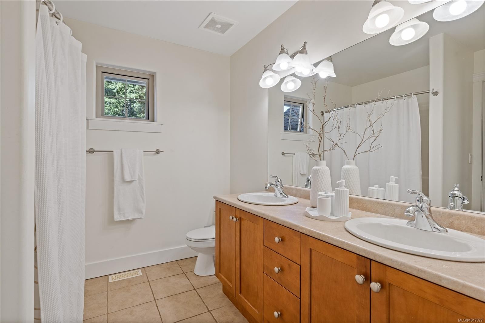 2151 Harrow Gate, Langford, BC