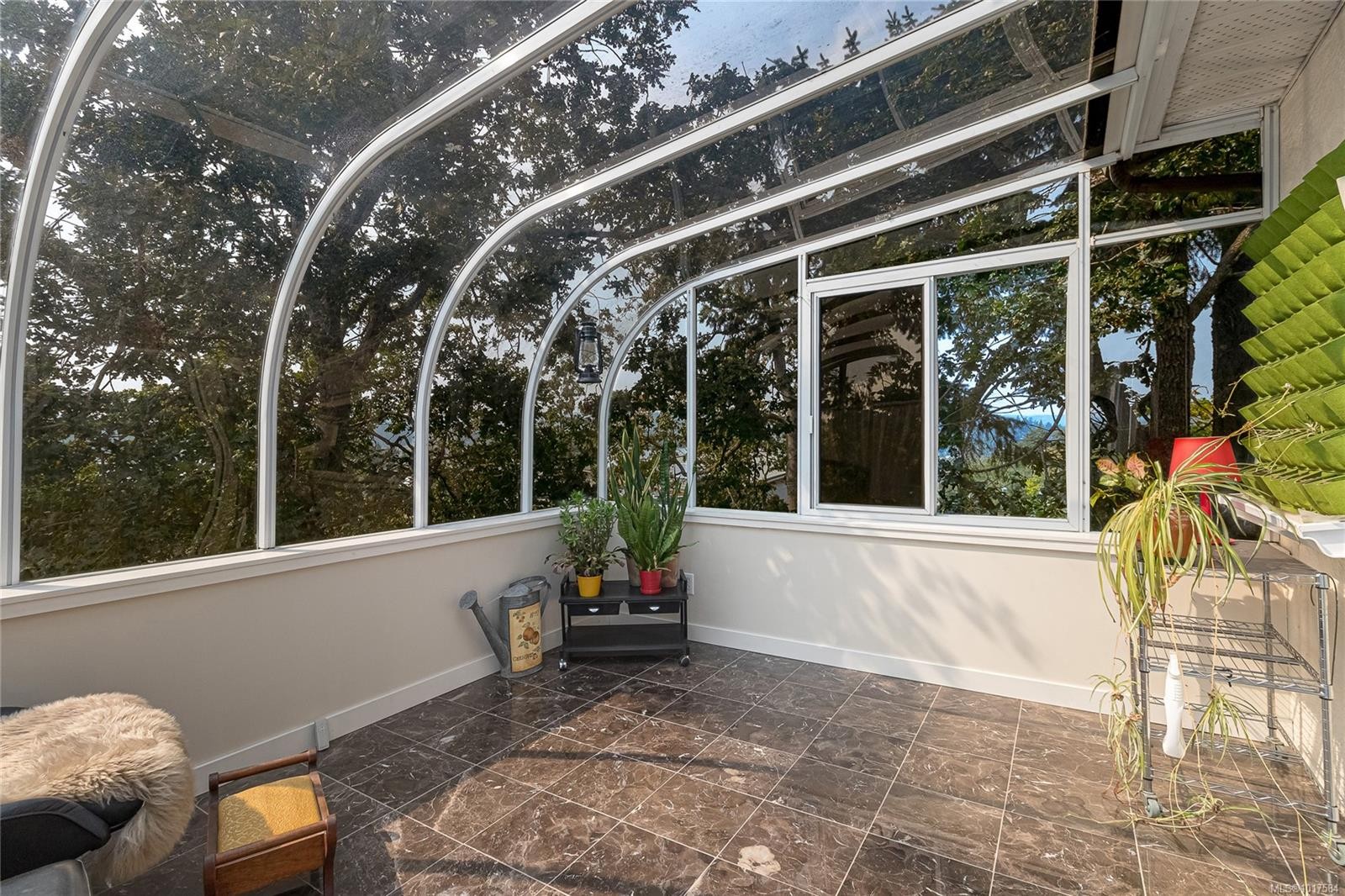 999 Admirals Rd, Esquimalt, BC -