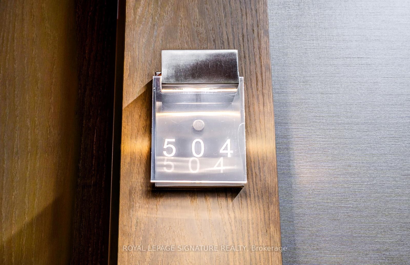 504-160 Vanderhoof Avenue, Toronto, ON - Indoor Photo Showing Other Room