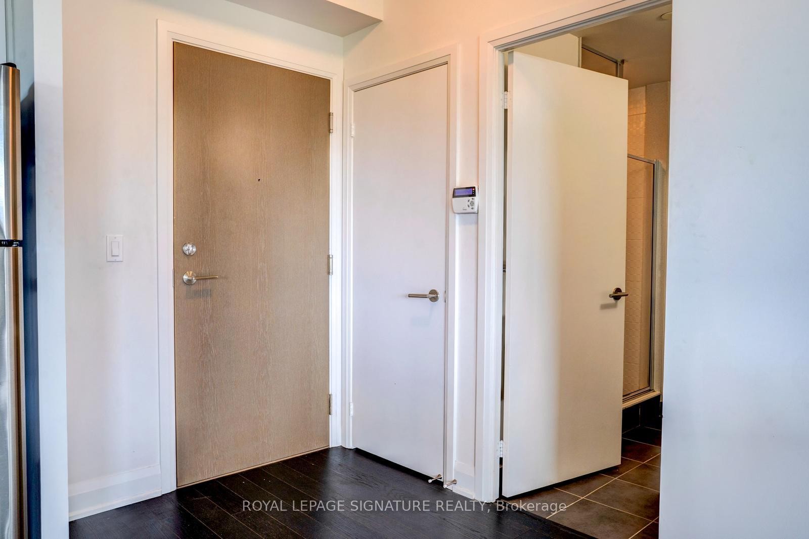 504-160 Vanderhoof Avenue, Toronto, ON - Indoor Photo Showing Other Room