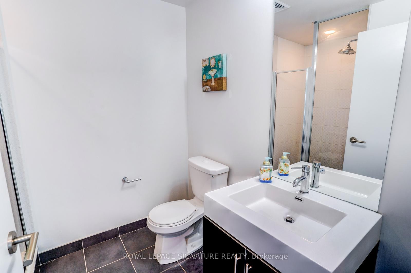 504-160 Vanderhoof Avenue, Toronto, ON - Indoor Photo Showing Bathroom