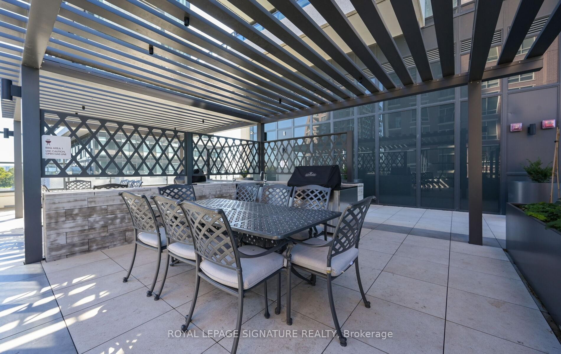 105-10 Inn On The Park Drive, Toronto, ON - Outdoor With Deck Patio Veranda