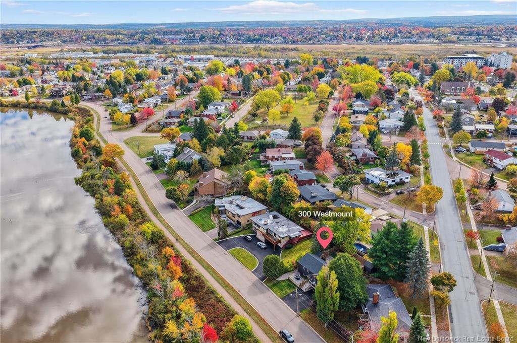 300 Westmount Blvd, Moncton, NB