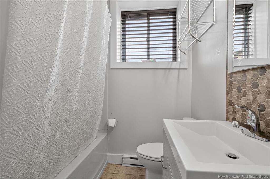 300 Westmount Blvd, Moncton, NB