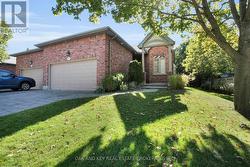 38 QUINELLA PLACE  London South (South C), ON N6K 4H2