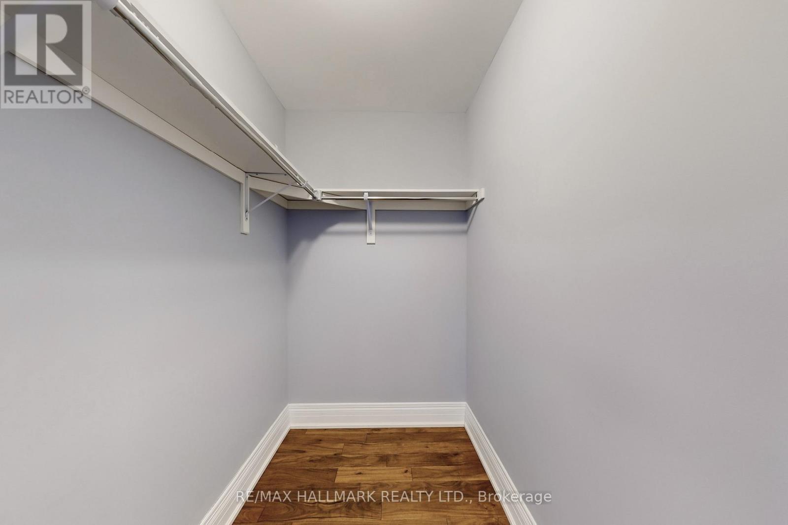 61 Mcisaac Drive, Springwater, ON - Indoor With Storage