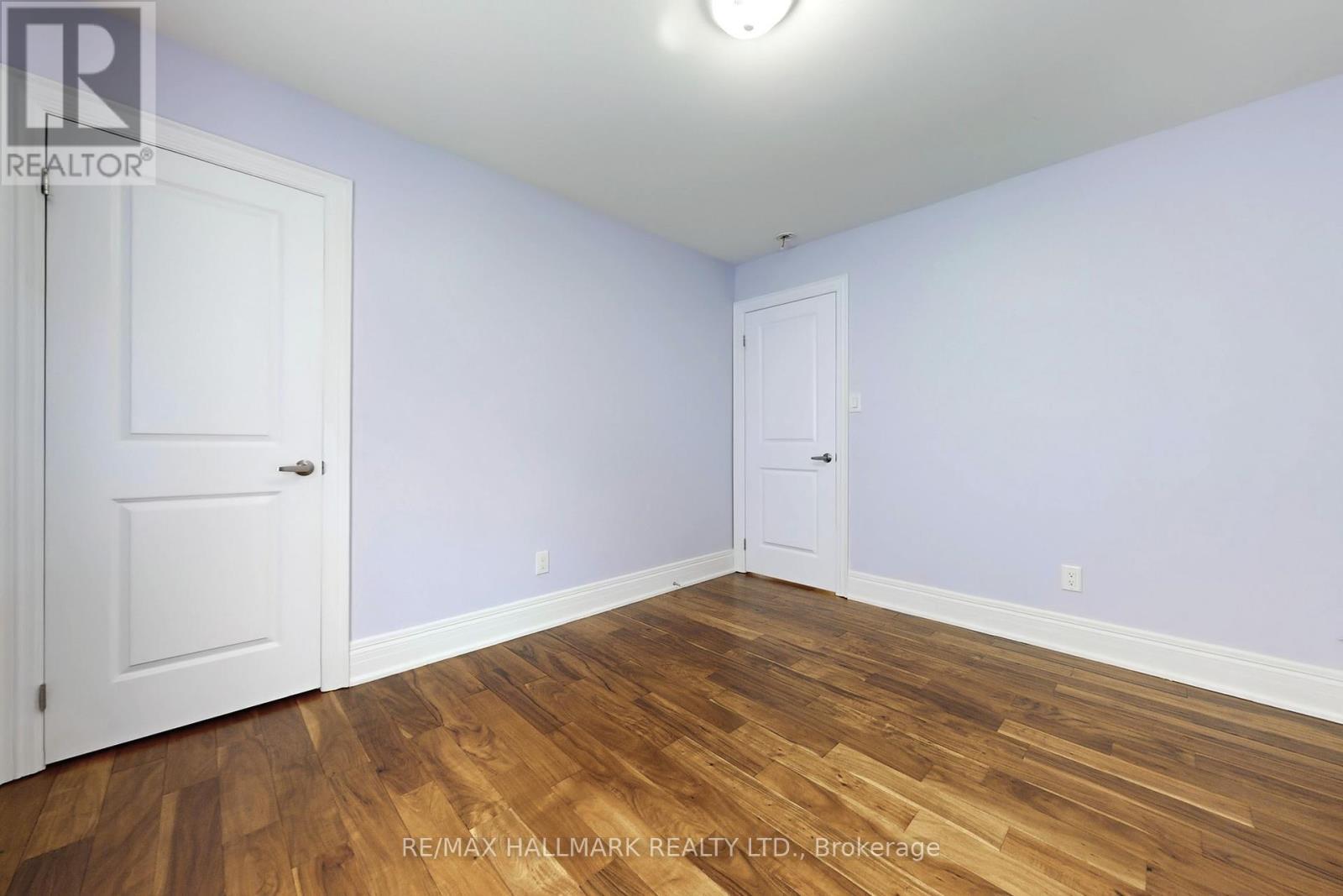61 Mcisaac Drive, Springwater, ON - Indoor Photo Showing Other Room
