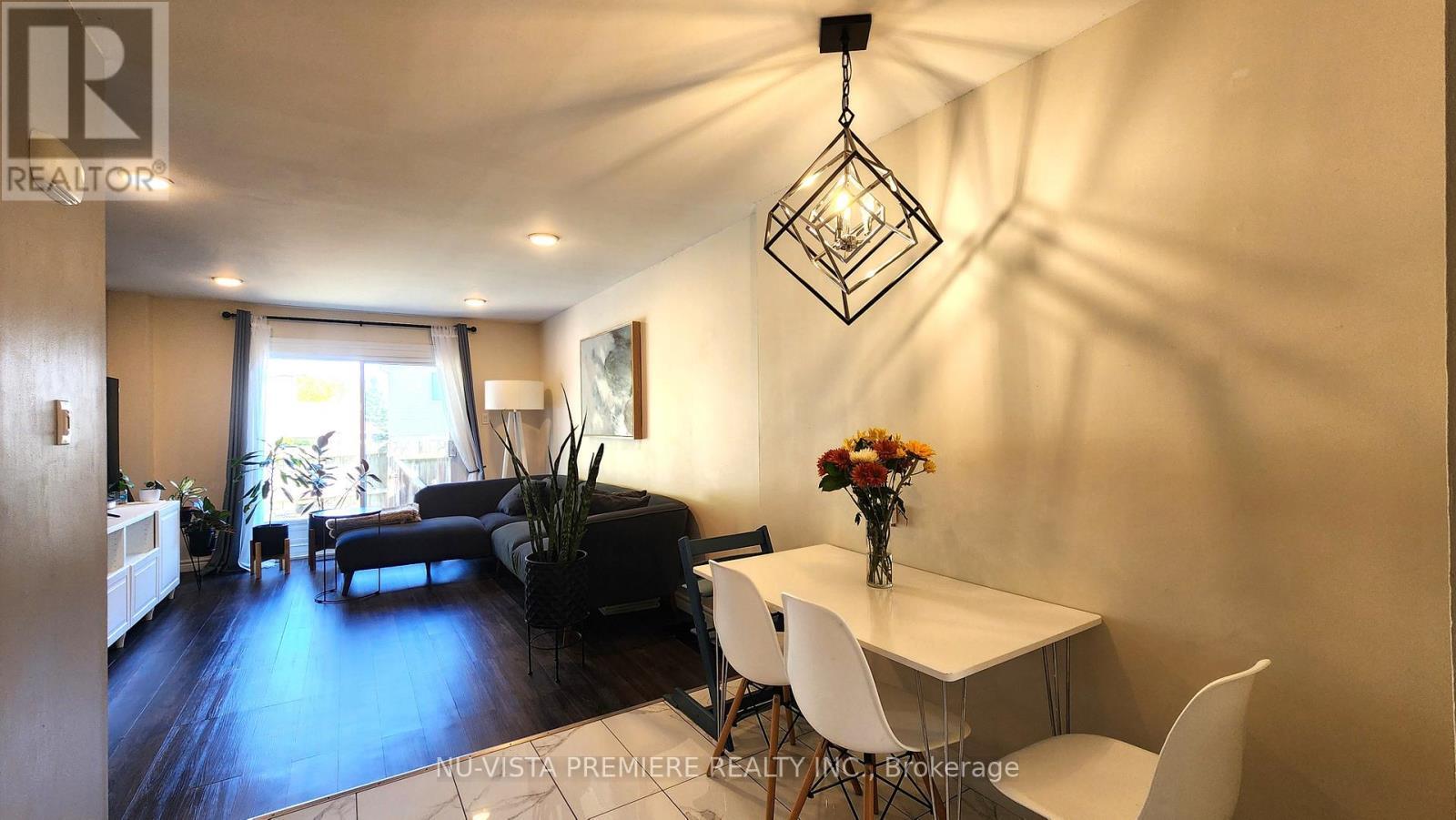 E - 143 Wellesley Crescent, London East (East I), ON - Indoor