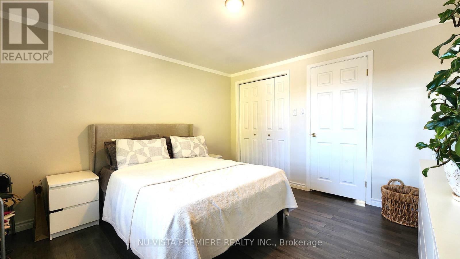 E - 143 Wellesley Crescent, London East (East I), ON - Indoor Photo Showing Bedroom