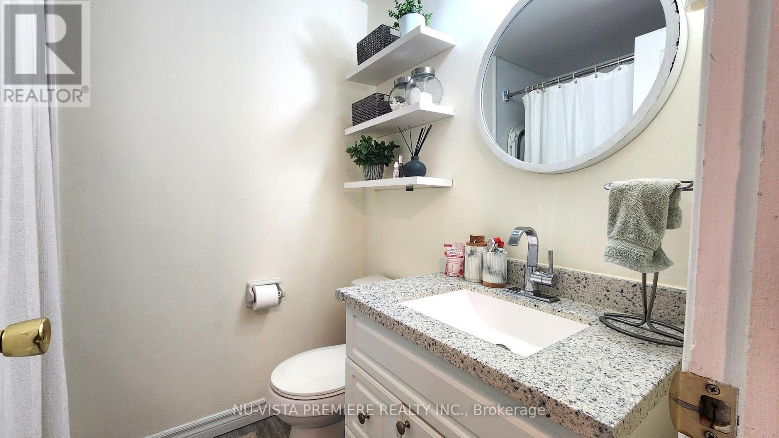 E - 143 Wellesley Crescent, London East (East I), ON - Indoor Photo Showing Bathroom