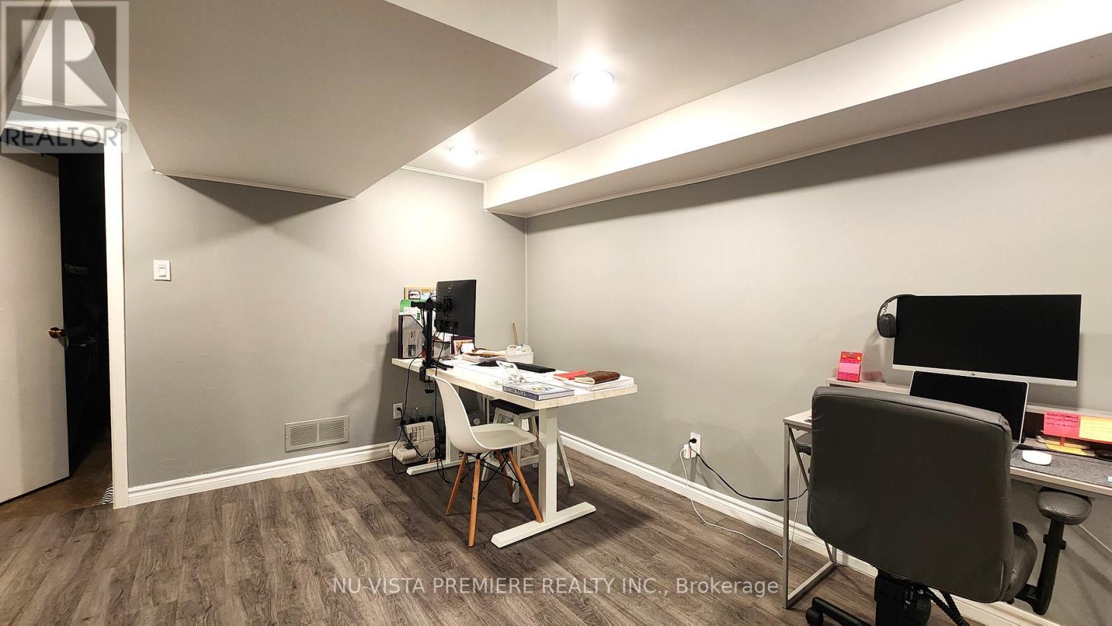 E - 143 Wellesley Crescent, London East (East I), ON - Indoor Photo Showing Office