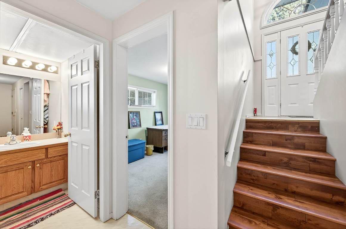 2271 Park Drive, Kamloops, BC - Indoor