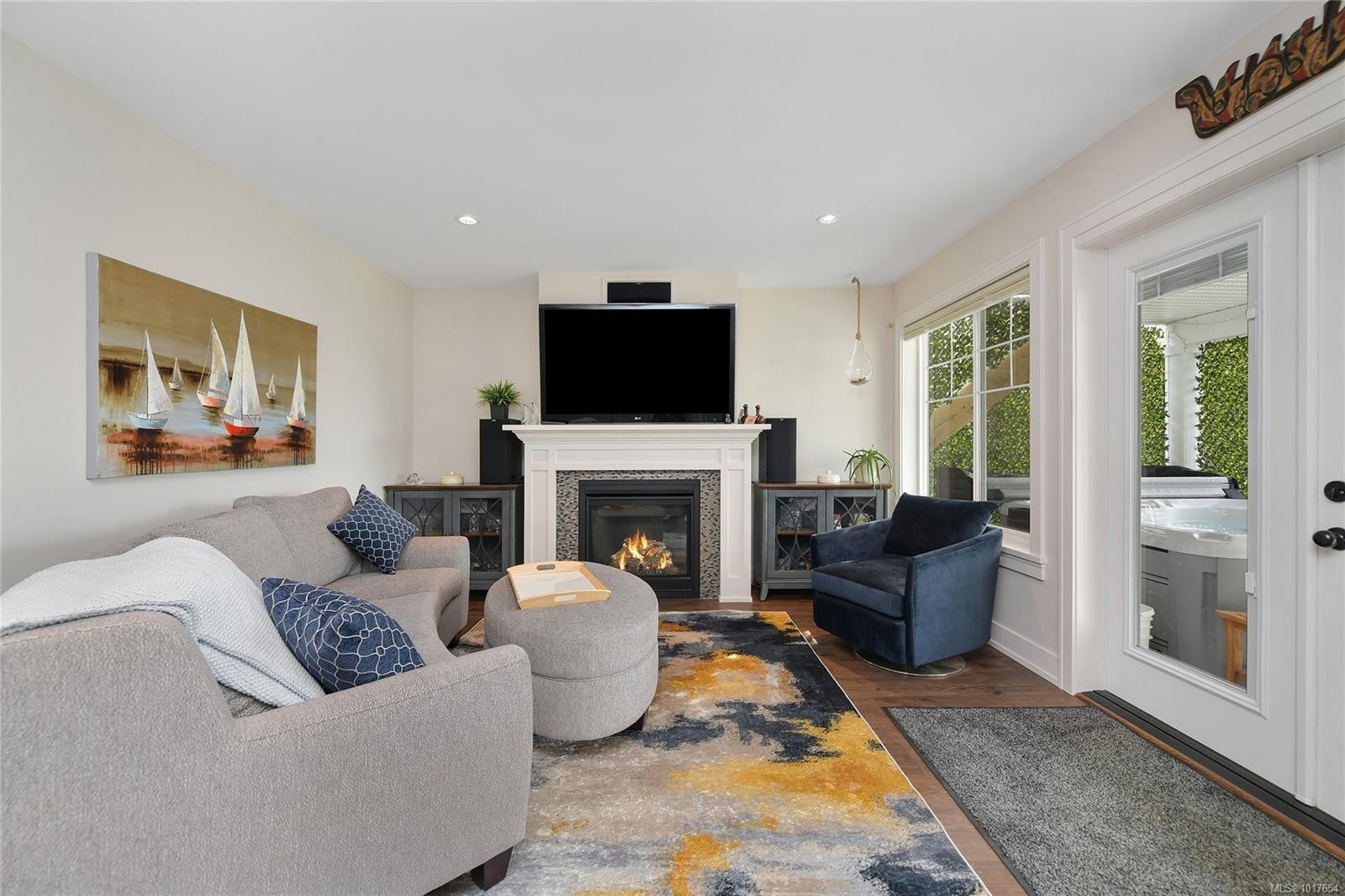 10324 Tsaykum Rd, North Saanich, BC