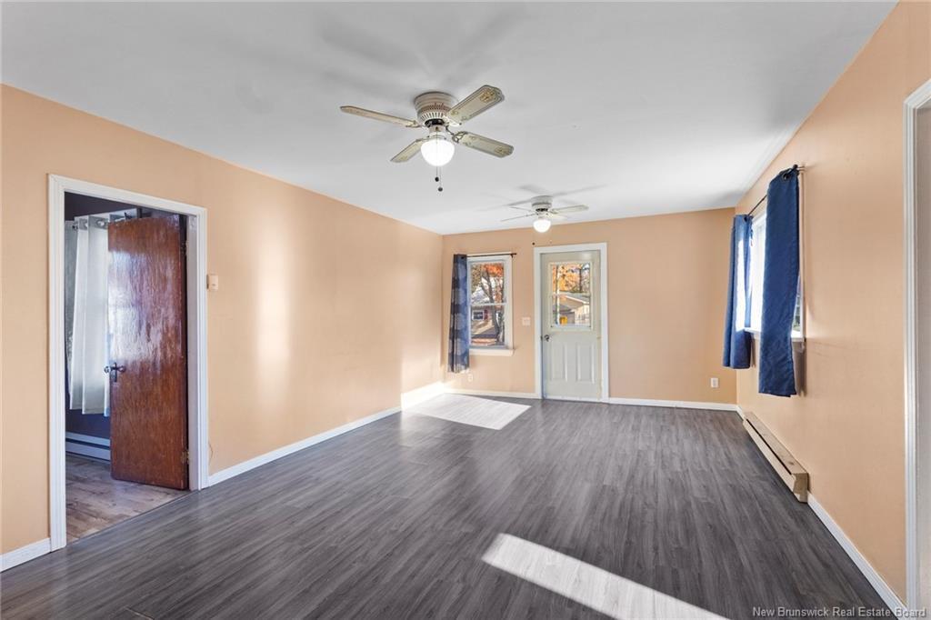 15 Centennial Dr, Minto, NB