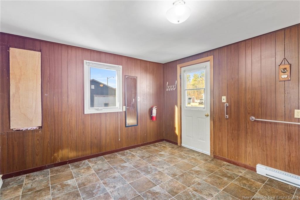 15 Centennial Dr, Minto, NB