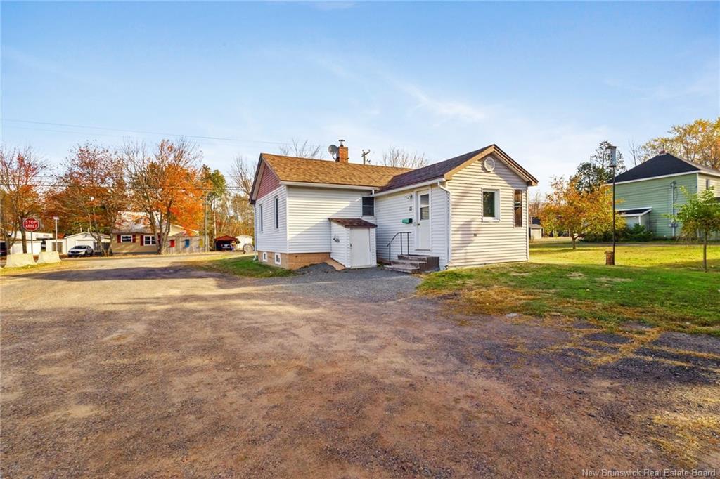 15 Centennial Dr, Minto, NB