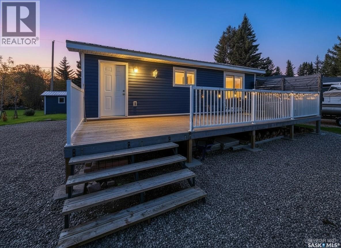 17 White Poplar Crescent, Candle Lake, SK - Outdoor With Deck Patio Veranda