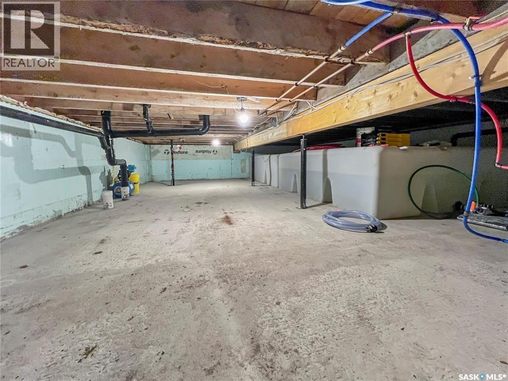 17 White Poplar Crescent, Candle Lake, SK - Indoor Photo Showing Other Room