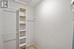 Primary bedroom walk in -