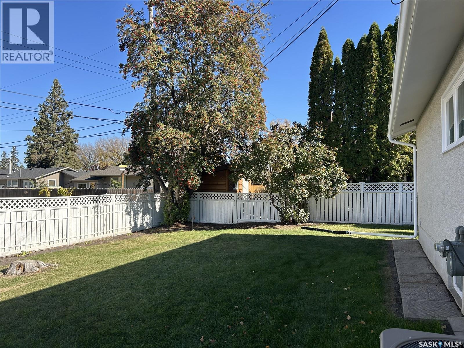 17 Mitchell Street, Saskatoon, SK - Outdoor