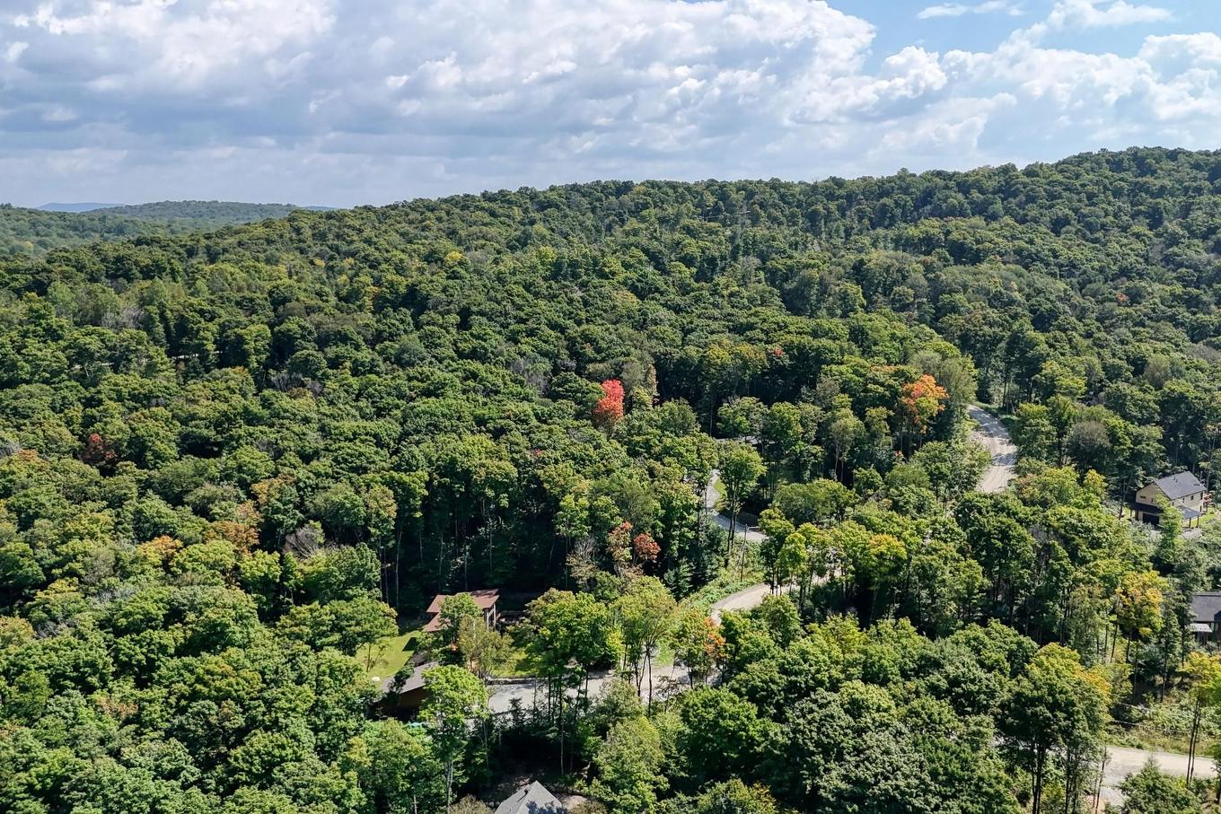 Aerial photo - 125 Allée Des Weskarinis, Mont-Tremblant, QC - Outdoor With View