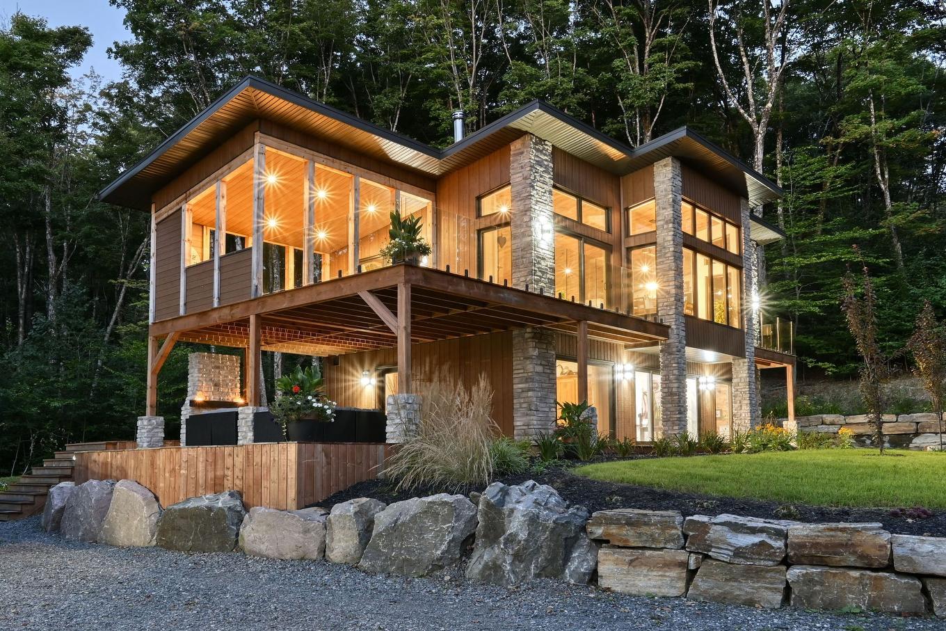 Frontage - 125 Allée Des Weskarinis, Mont-Tremblant, QC - Outdoor