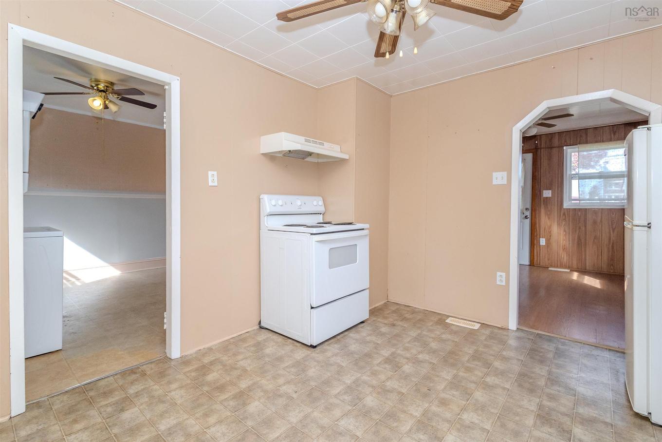 1284 George Street, Mira Road, NS