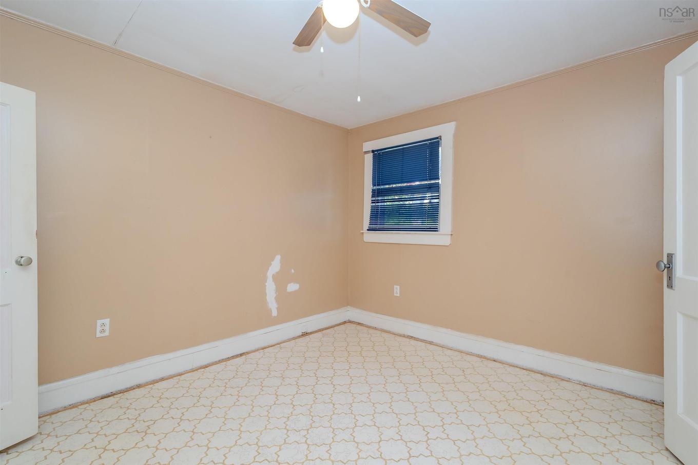 1284 George Street, Mira Road, NS