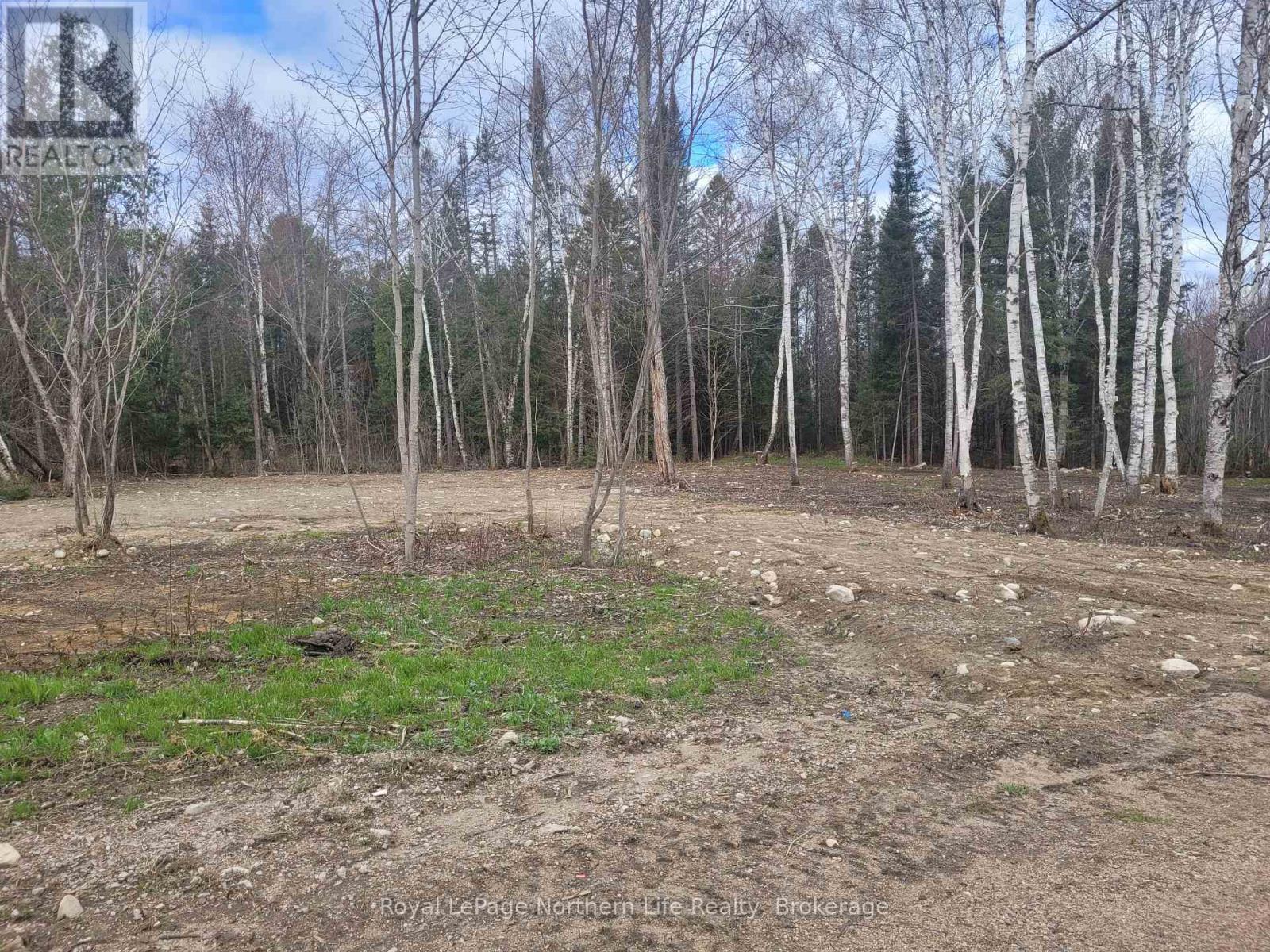 Lot 21 Con 13 Pt 3, Papineau-Cameron (Papineau Cameron), ON