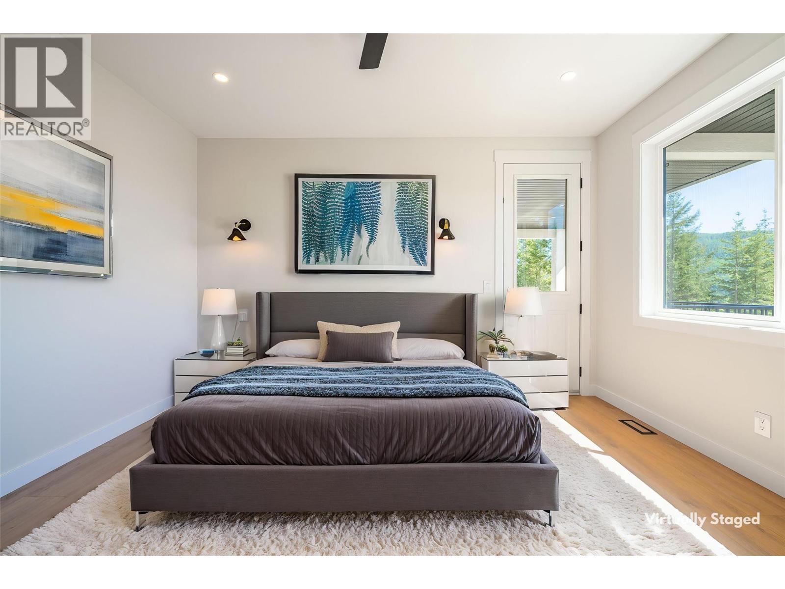 7863 Boulter Road, Vernon, BC - Indoor Photo Showing Bedroom