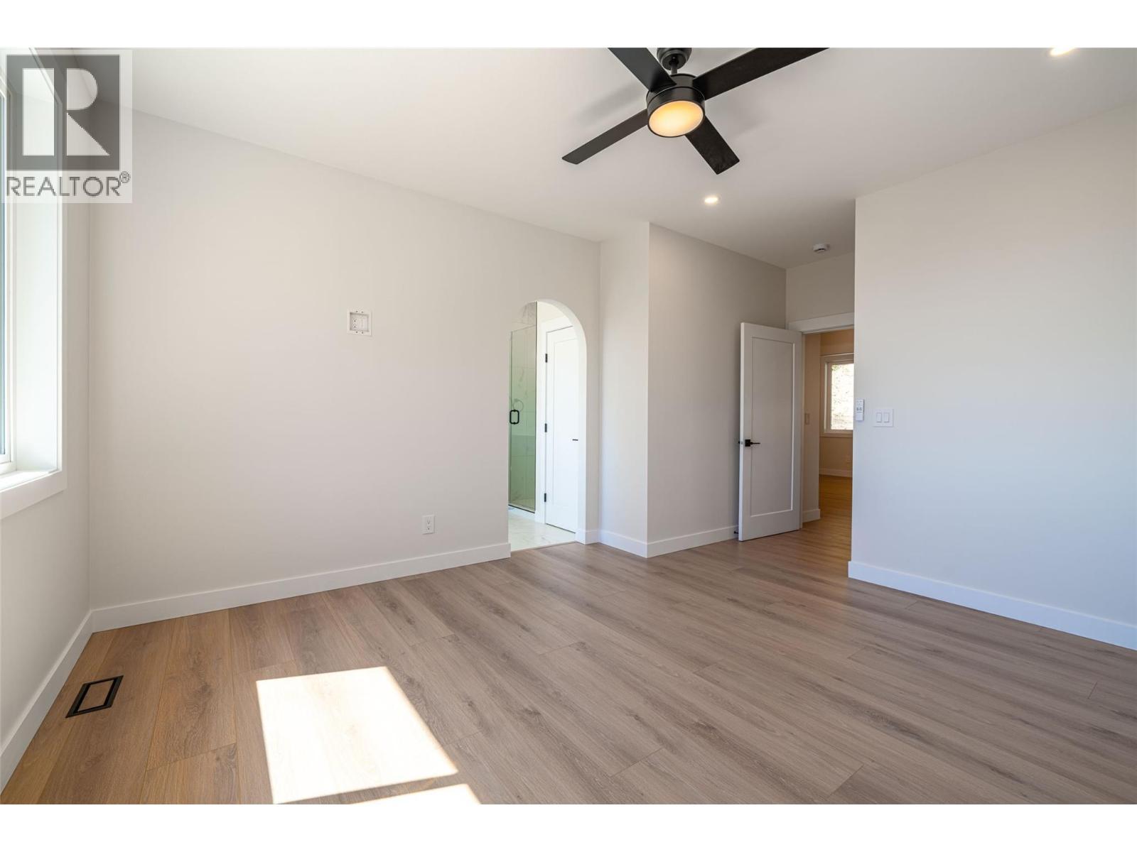 7863 Boulter Road, Vernon, BC - Indoor Photo Showing Other Room