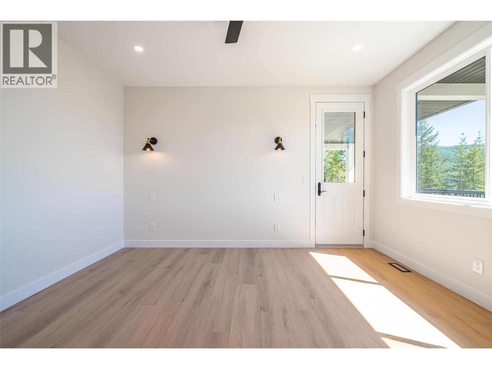 7863 Boulter Road, Vernon, BC - Indoor Photo Showing Other Room