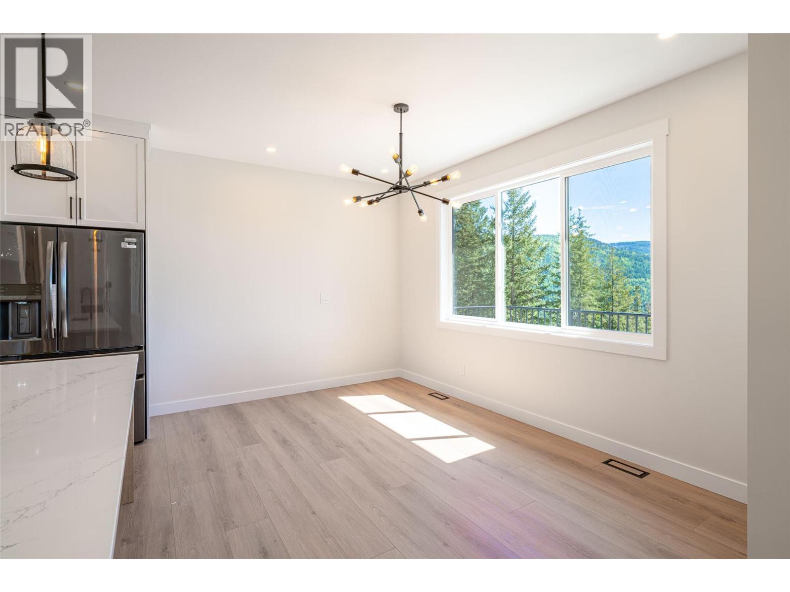 7863 Boulter Road, Vernon, BC - Indoor Photo Showing Other Room