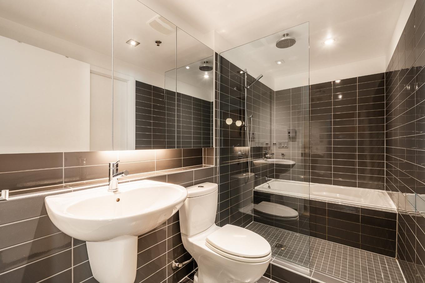 Salle de bains - 674-855 Rue Irène, Montréal (Le Sud-Ouest), QC - Indoor Photo Showing Bathroom