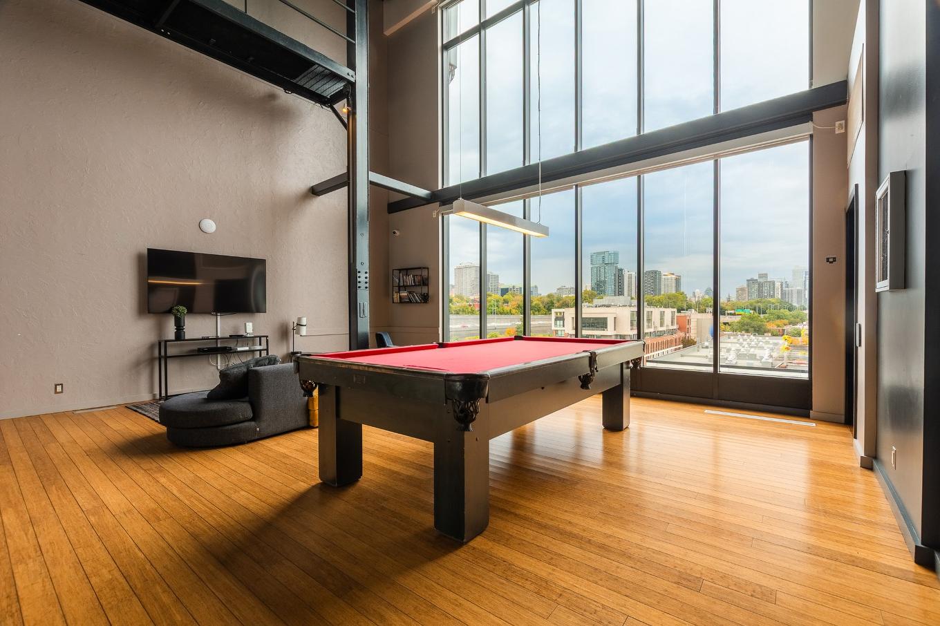 Salle communautaire - 674-855 Rue Irène, Montréal (Le Sud-Ouest), QC - Indoor Photo Showing Other Room