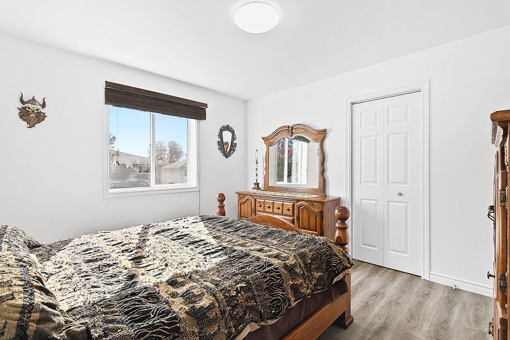 Primary bedroom - 34 Rue Centre, Shawville, QC - Indoor Photo Showing Bedroom